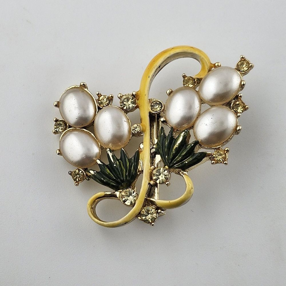 Vintage Faux Pearl‎ Brooch With Yellow And Green Enamel
